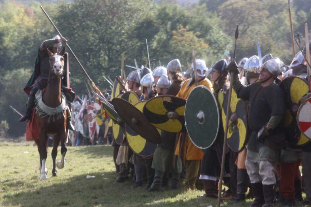 Battle of Hastings reenactment. War and the English language. Source: CC BY-SA 3.0